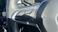 Renault Captur 1.6 E-TECH Hybrid 145 Iconic Edition 5dr Auto Hybrid Hatchback